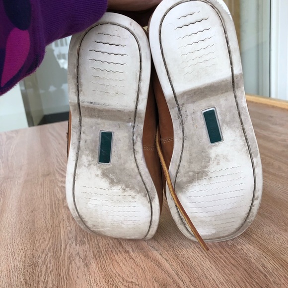 L.L. Bean boat shoes - Picture 4 of 6